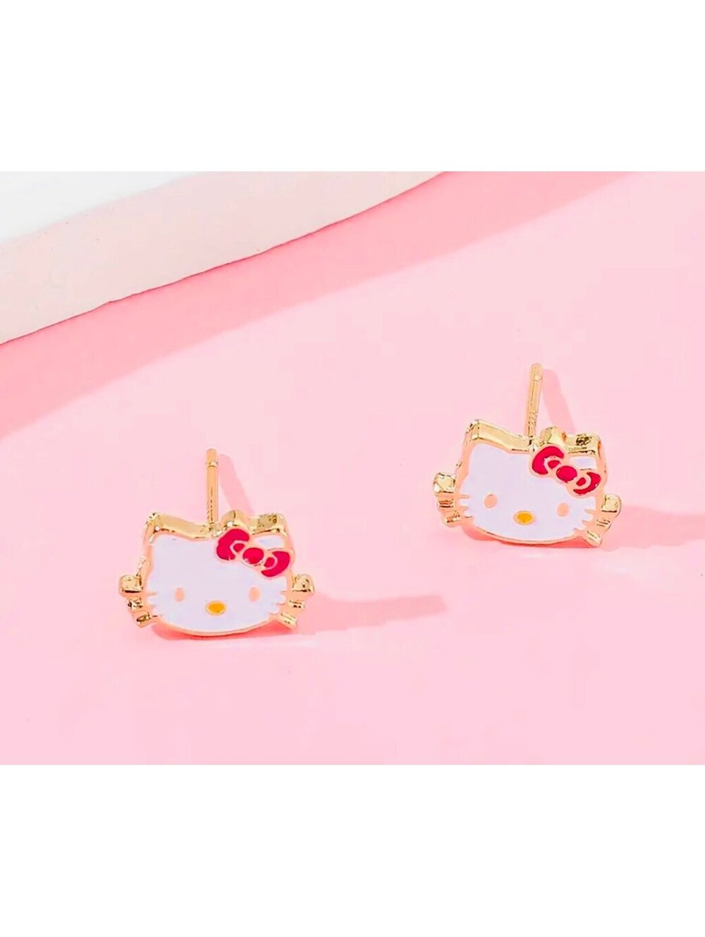 New - Cute Hello Kitty Simple Stud Earrings